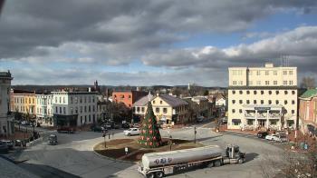Weather camera view of Blue and Gray Bar and Grill.