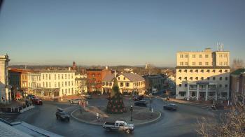 Weather camera view of Blue and Gray Bar and Grill.