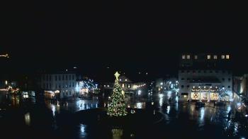 Weather camera view of Blue and Gray Bar and Grill.