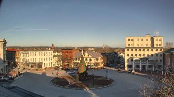 Weather camera view of Blue and Gray Bar and Grill.