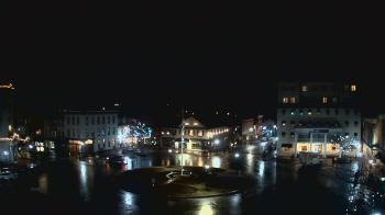 Weather camera view of Blue and Gray Bar and Grill.