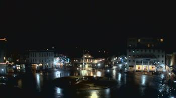 Weather camera view of Blue and Gray Bar and Grill.
