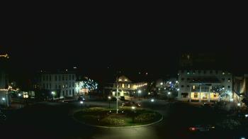 Weather camera view of Blue and Gray Bar and Grill.