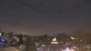 Weather camera view of Sibley East Middle and High School.