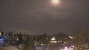 Weather camera view of Sibley East Middle and High School.