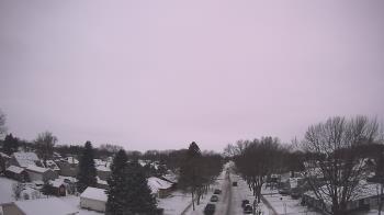 Weather camera view of Sibley East Middle and High School.