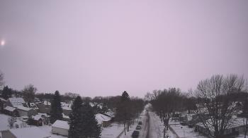Weather camera view of Sibley East Middle and High School.