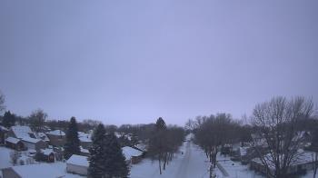 Weather camera view of Sibley East Middle and High School.