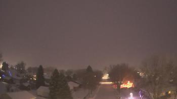 Weather camera view of Sibley East Middle and High School.