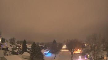 Weather camera view of Sibley East Middle and High School.