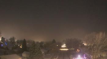 Weather camera view of Sibley East Middle and High School.