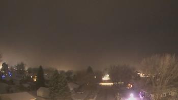 Weather camera view of Sibley East Middle and High School.