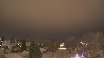 Weather camera view of Sibley East Middle and High School.