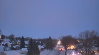 Weather camera view of Sibley East Middle and High School.