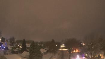 Weather camera view of Sibley East Middle and High School.