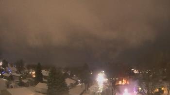 Weather camera view of Sibley East Middle and High School.