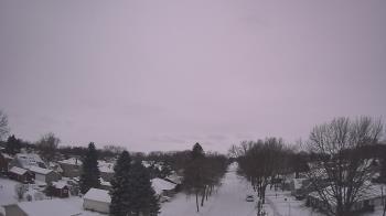 Weather camera view of Sibley East Middle and High School.