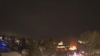 Weather camera view of Sibley East Middle and High School.