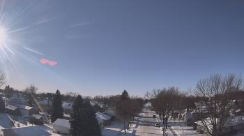 Weather camera view of Sibley East Middle and High School.