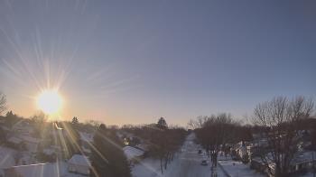 Weather camera view of Sibley East Middle and High School.