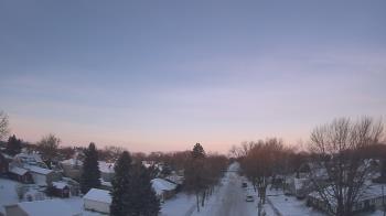 Weather camera view of Sibley East Middle and High School.