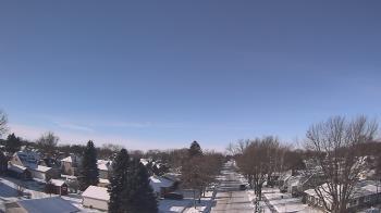 Weather camera view of Sibley East Middle and High School.