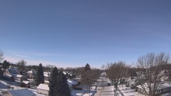 Weather camera view of Sibley East Middle and High School.
