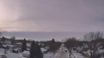 Weather camera view of Sibley East Middle and High School.