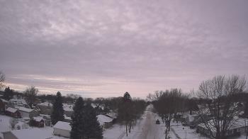 Weather camera view of Sibley East Middle and High School.
