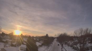 Weather camera view of Sibley East Middle and High School.