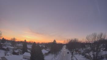 Weather camera view of Sibley East Middle and High School.
