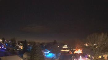 Weather camera view of Sibley East Middle and High School.