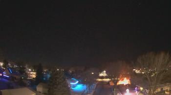 Weather camera view of Sibley East Middle and High School.