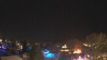 Weather camera view of Sibley East Middle and High School.