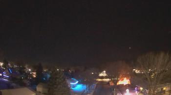 Weather camera view of Sibley East Middle and High School.