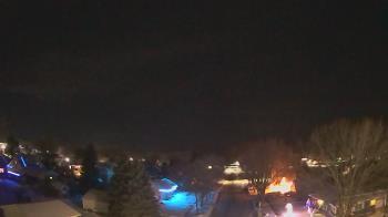 Weather camera view of Sibley East Middle and High School.