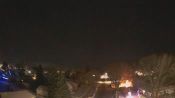 Weather camera view of Sibley East Middle and High School.