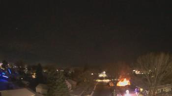 Weather camera view of Sibley East Middle and High School.