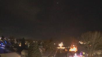 Weather camera view of Sibley East Middle and High School.