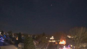 Weather camera view of Sibley East Middle and High School.