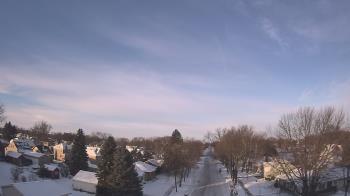 Weather camera view of Sibley East Middle and High School.