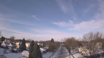 Weather camera view of Sibley East Middle and High School.