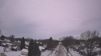 Weather camera view of Sibley East Middle and High School.