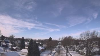 Weather camera view of Sibley East Middle and High School.
