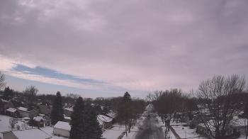 Weather camera view of Sibley East Middle and High School.