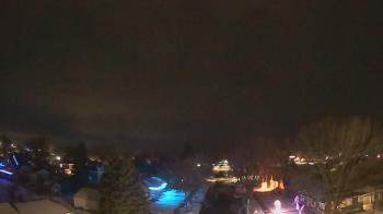 Weather camera view of Sibley East Middle and High School.