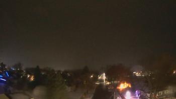 Weather camera view of Sibley East Middle and High School.