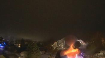 Weather camera view of Sibley East Middle and High School.