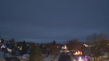 Weather camera view of Sibley East Middle and High School.