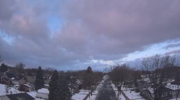 Weather camera view of Sibley East Middle and High School.